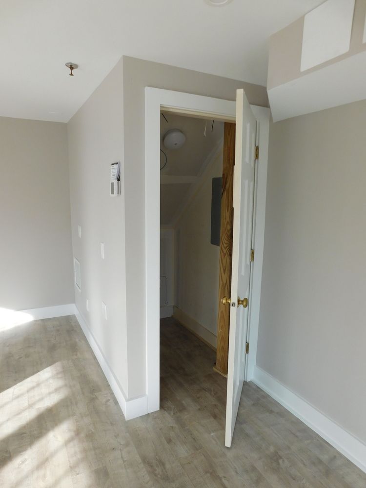 Unit 4 - Second Floor Office